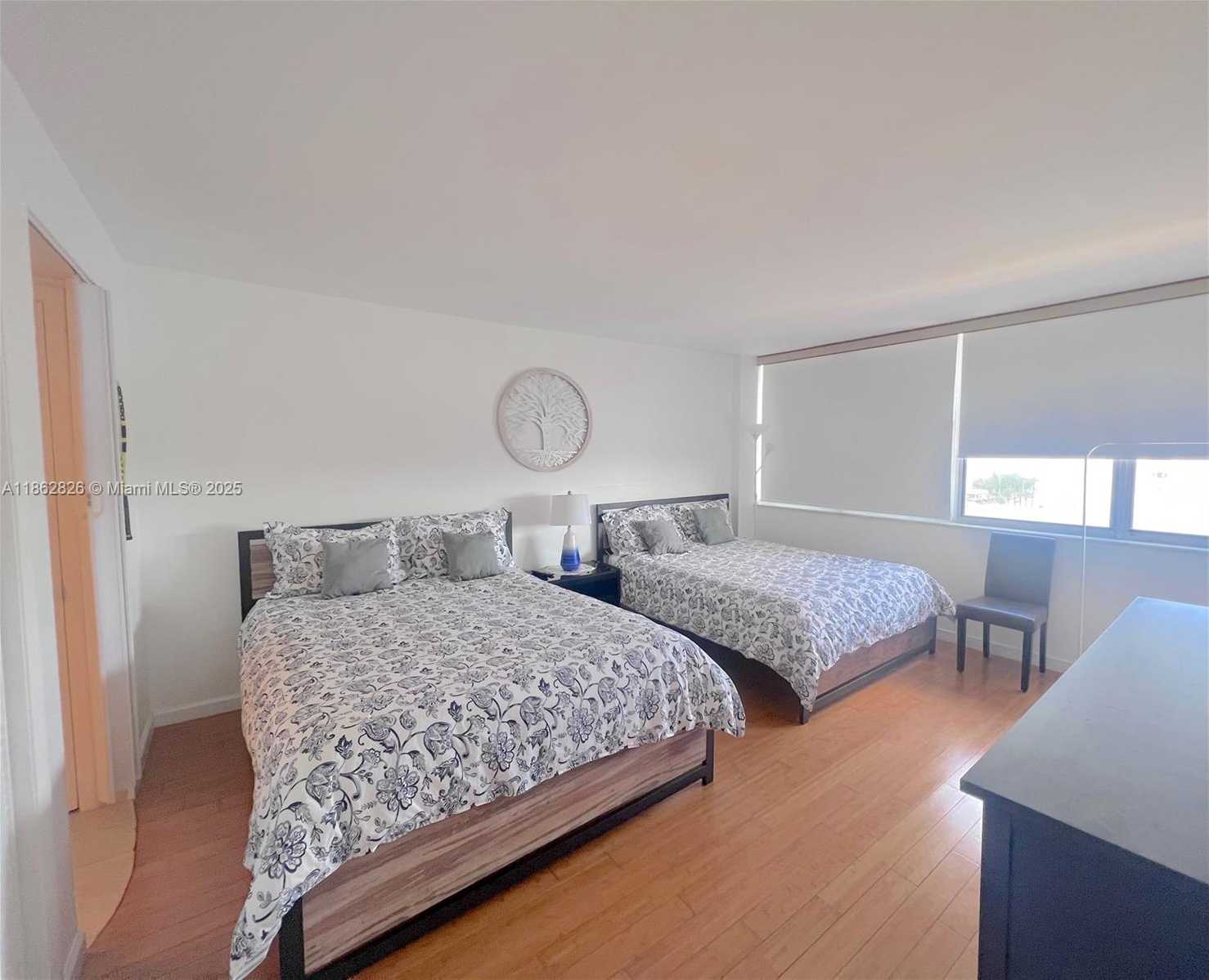 Small Image of 5838 COLLINS AVE #7G, Miami Beach Number 13