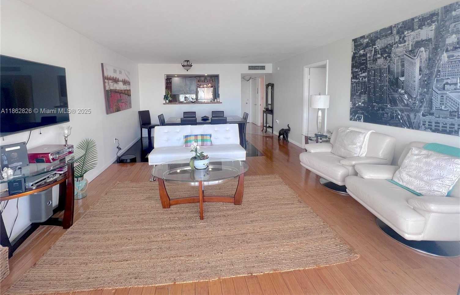 Small Image of 5838 COLLINS AVE #7G, Miami Beach Number 5