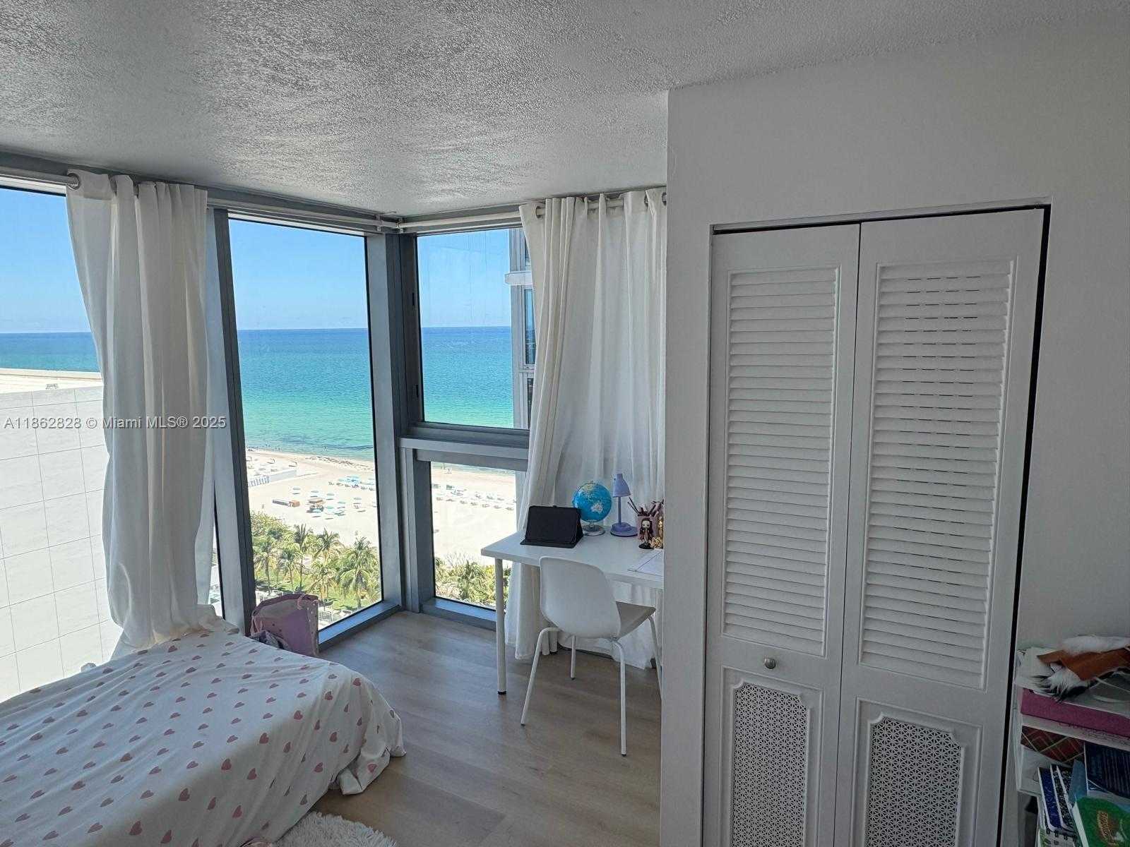 Small Image of 2655 COLLINS AVE #2007, Miami Beach Number 26