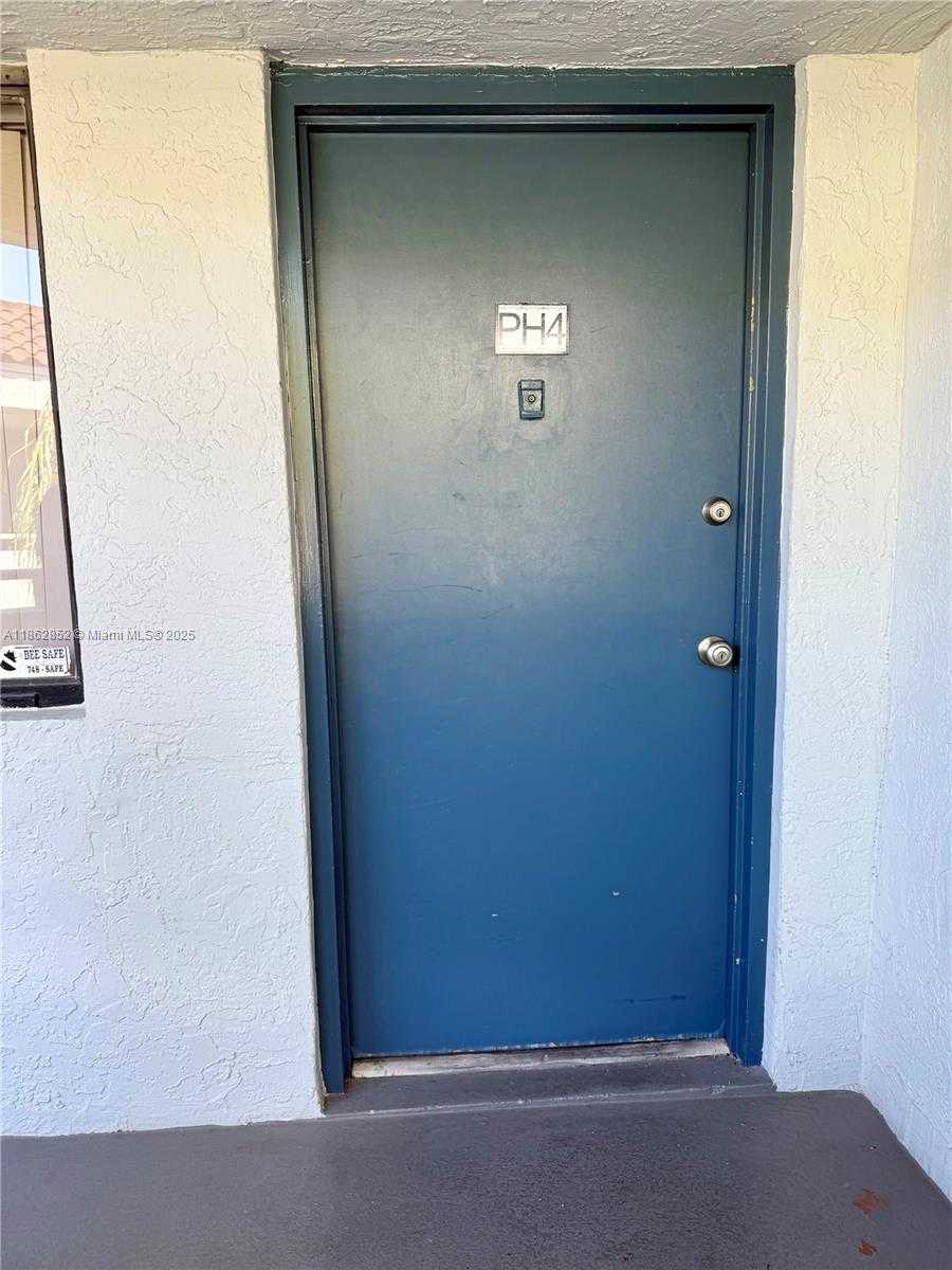 Small Image of 8365 SOUTH WEST 152ND AVE #PH4, Miami Number 5