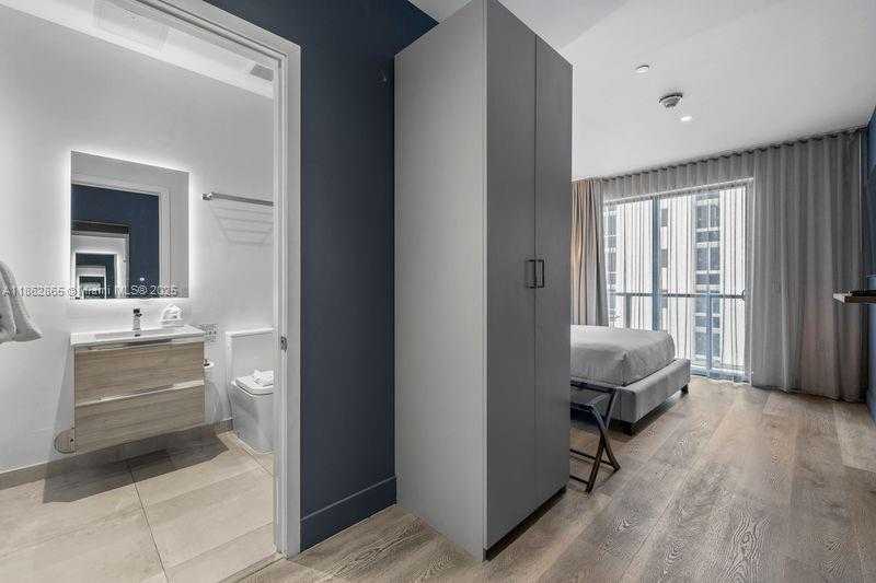 Small Image of 239 SOUTH WEST 9 STREET #602, Miami Number 10