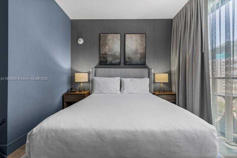 Small Image of 239 SOUTH WEST 9 STREET #602, Miami Number 12