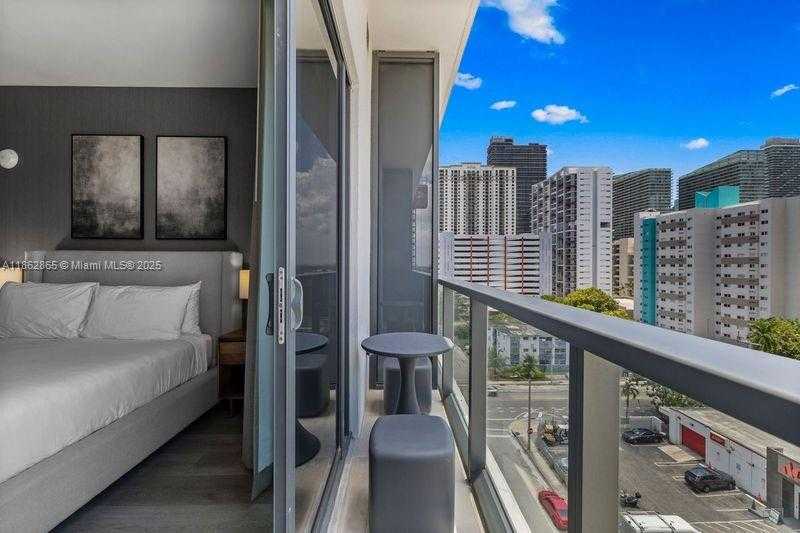 Small Image of 239 SOUTH WEST 9 STREET #602, Miami Number 16