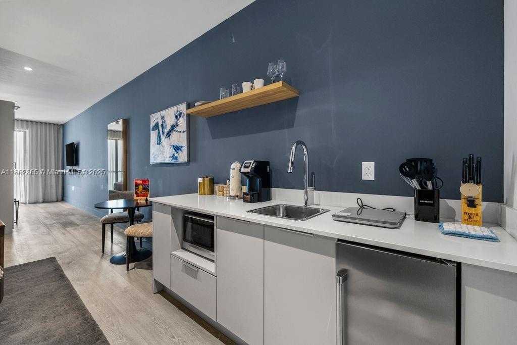 Small Image of 239 SOUTH WEST 9 STREET #602, Miami Number 6