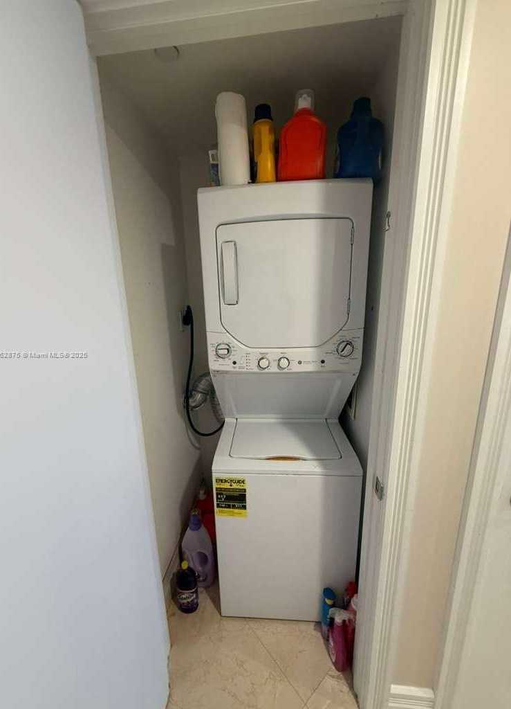 Small Image of 1800 SOUTH OCEAN DR #1909, Hallandale Beach Number 12