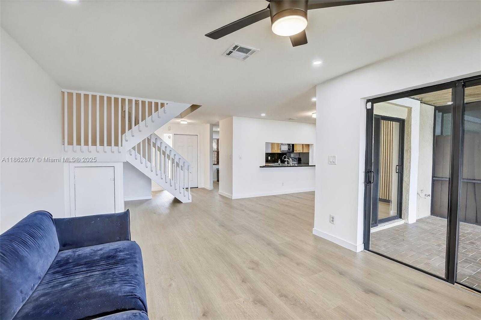 Small Image of 340 SOUTH WEST 97TH AVE, Pembroke Pines Number 19