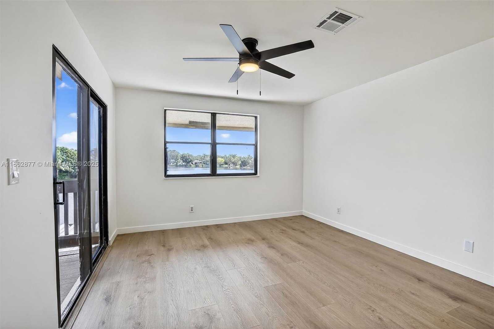 Small Image of 340 SOUTH WEST 97TH AVE, Pembroke Pines Number 28