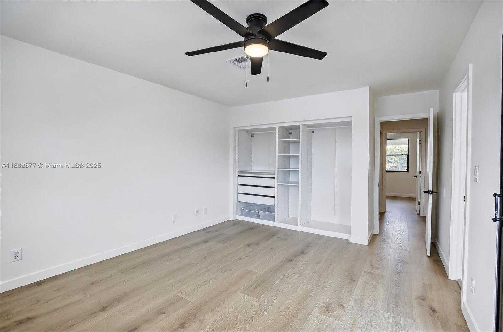 Small Image of 340 SOUTH WEST 97TH AVE, Pembroke Pines Number 31