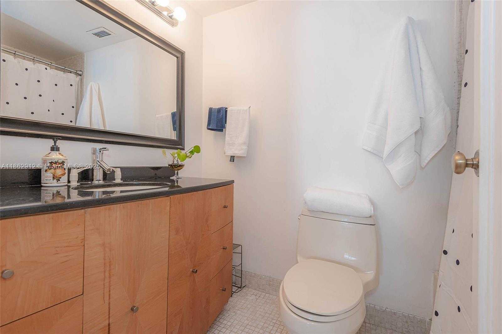 Small Image of 3725 SOUTH OCEAN DR #1221, Hollywood Number 18