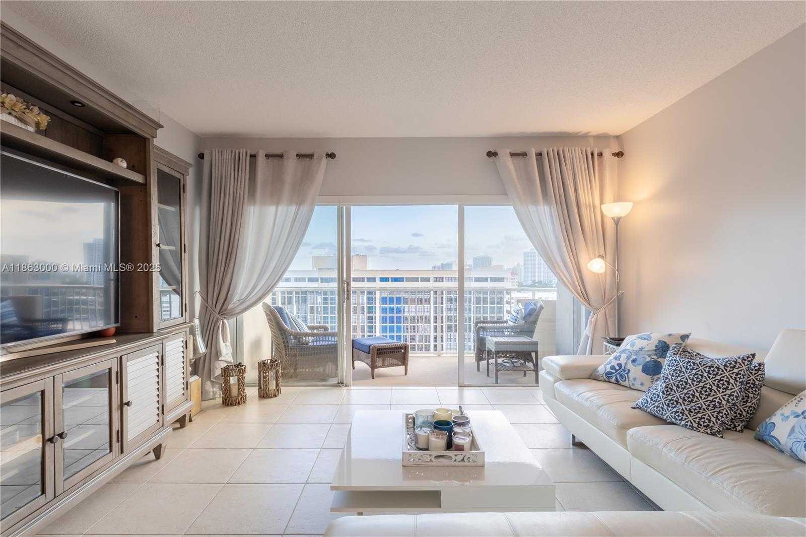 Small Image of 1985 SOUTH OCEAN DR #15G, Hallandale Beach Number 13