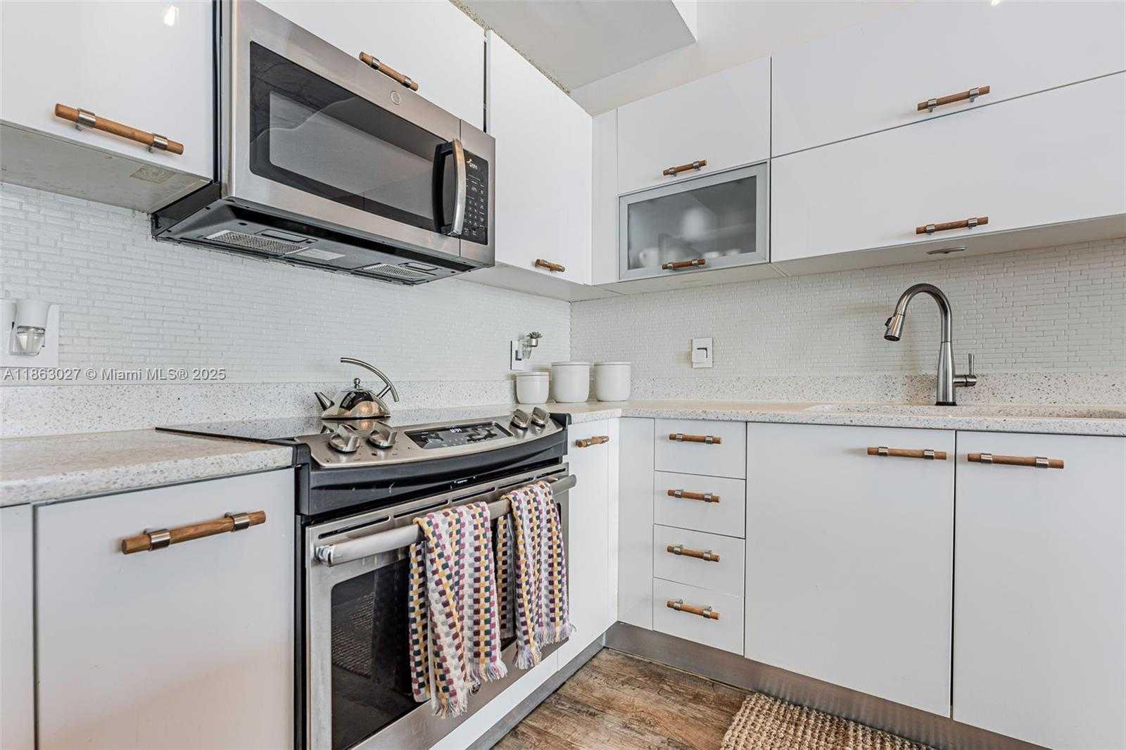 Small Image of 133 NORTH EAST 2ND AVE #1208, Miami Number 12