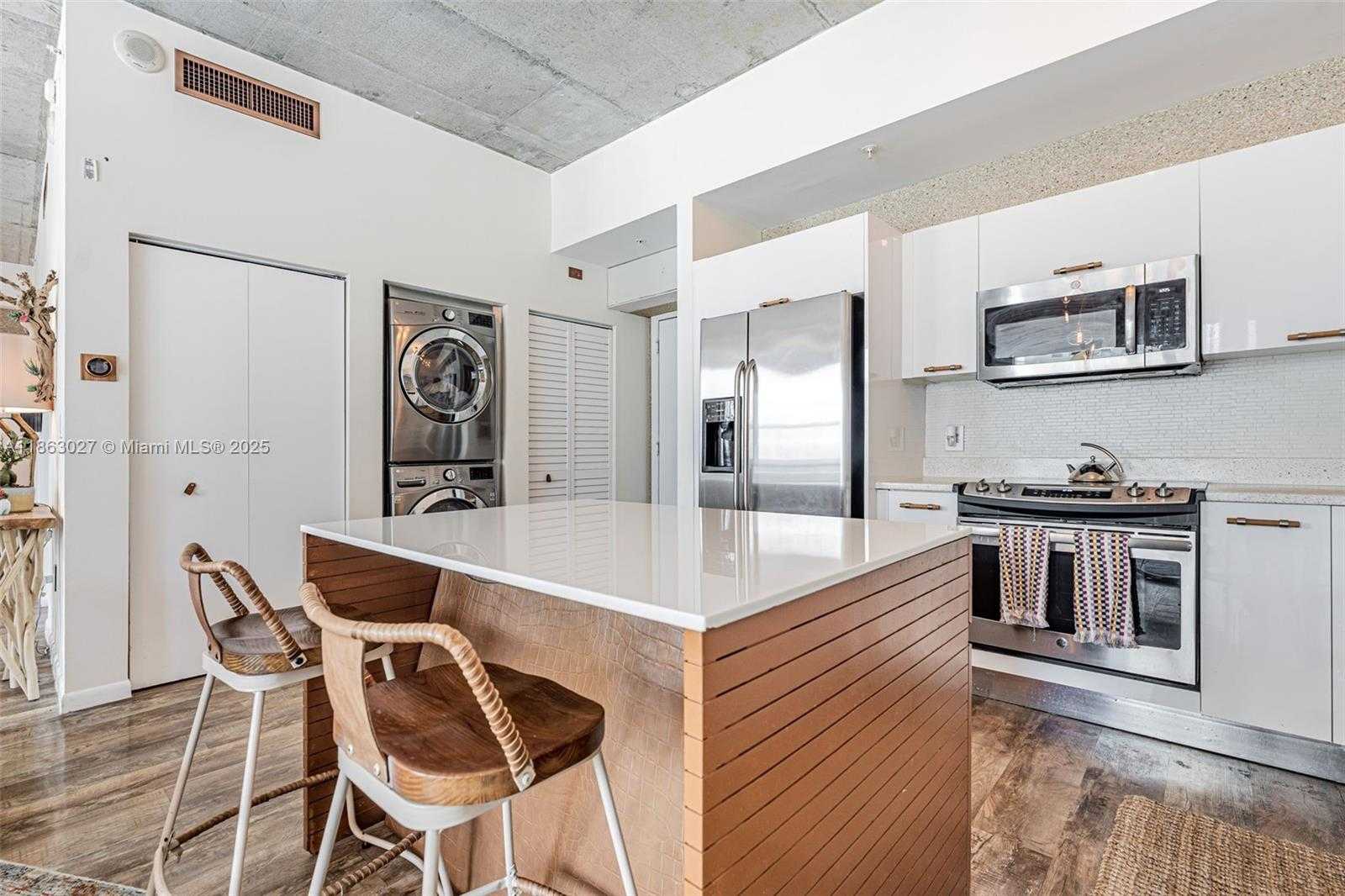 Small Image of 133 NORTH EAST 2ND AVE #1208, Miami Number 5