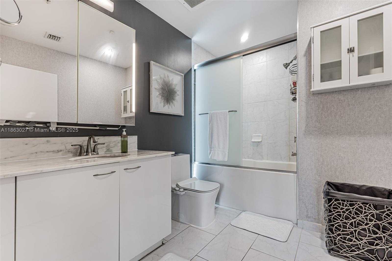 Small Image of 133 NORTH EAST 2ND AVE #1208, Miami Number 6