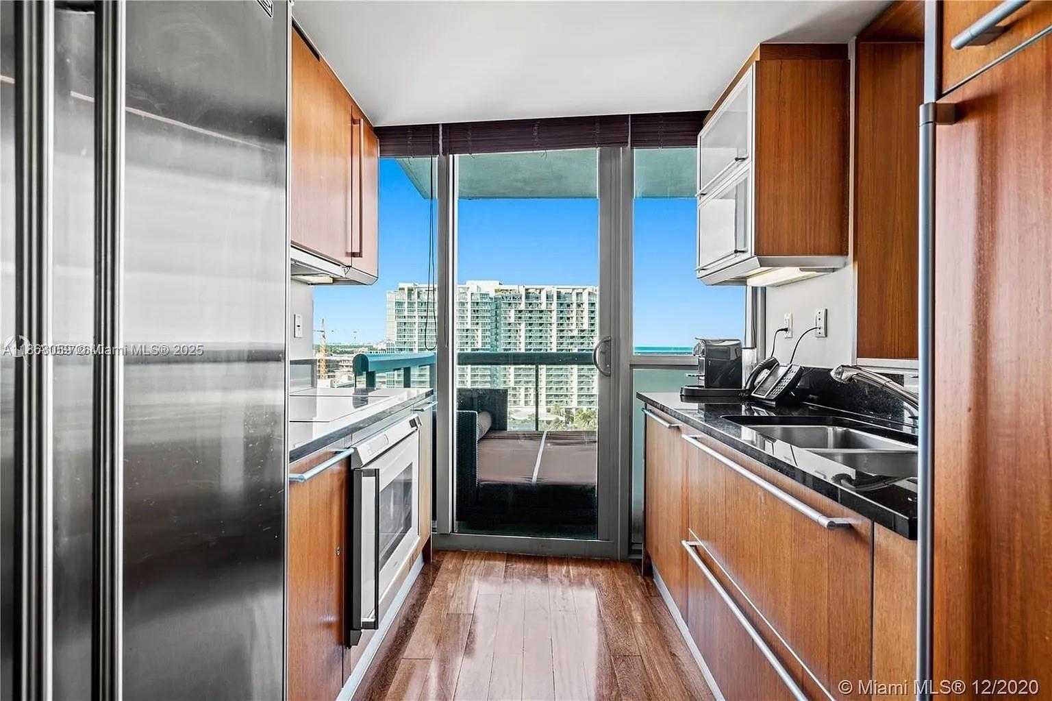 Small Image of 101 20TH ST #1705, Miami Beach Number 12