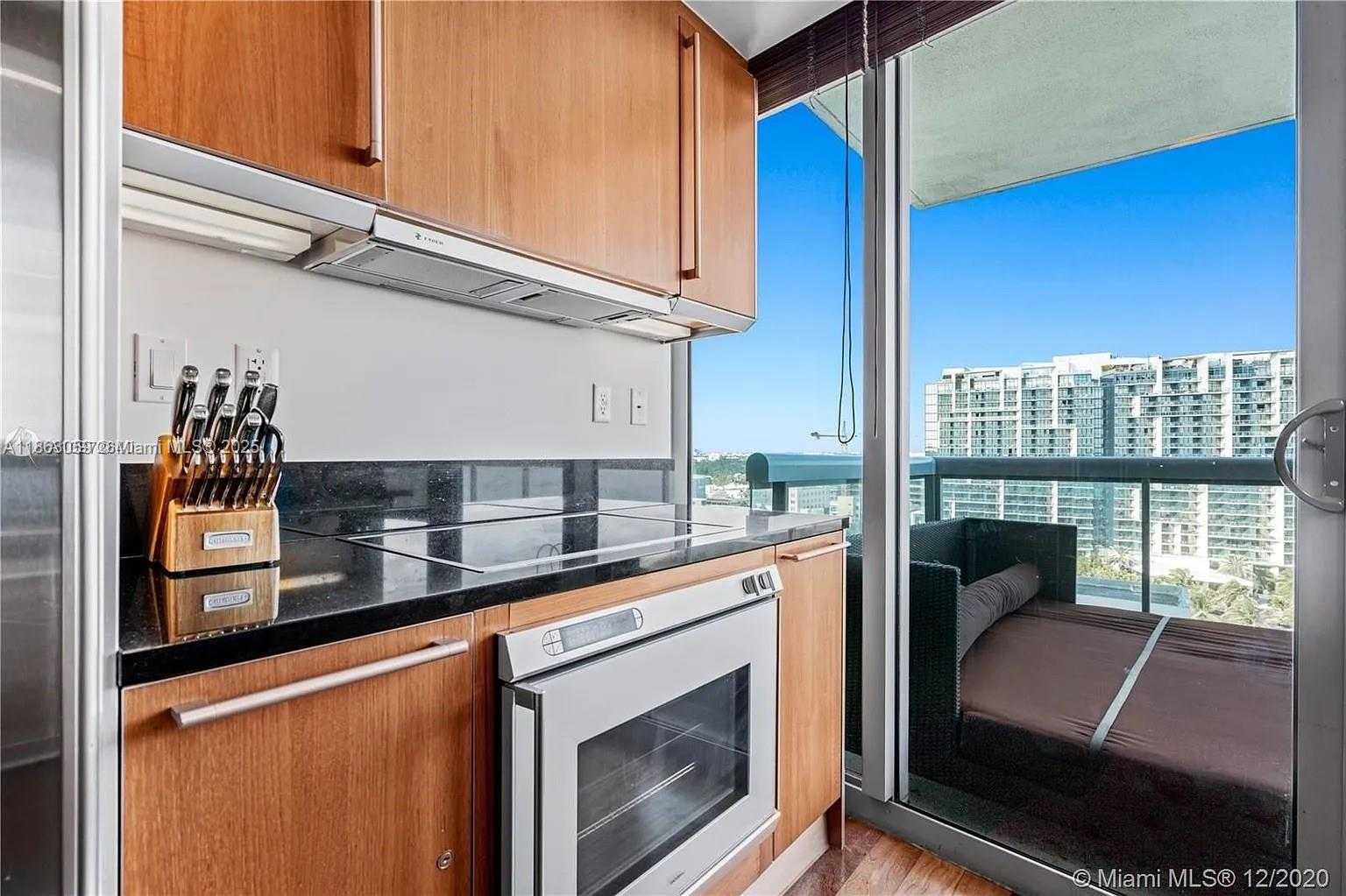Small Image of 101 20TH ST #1705, Miami Beach Number 13