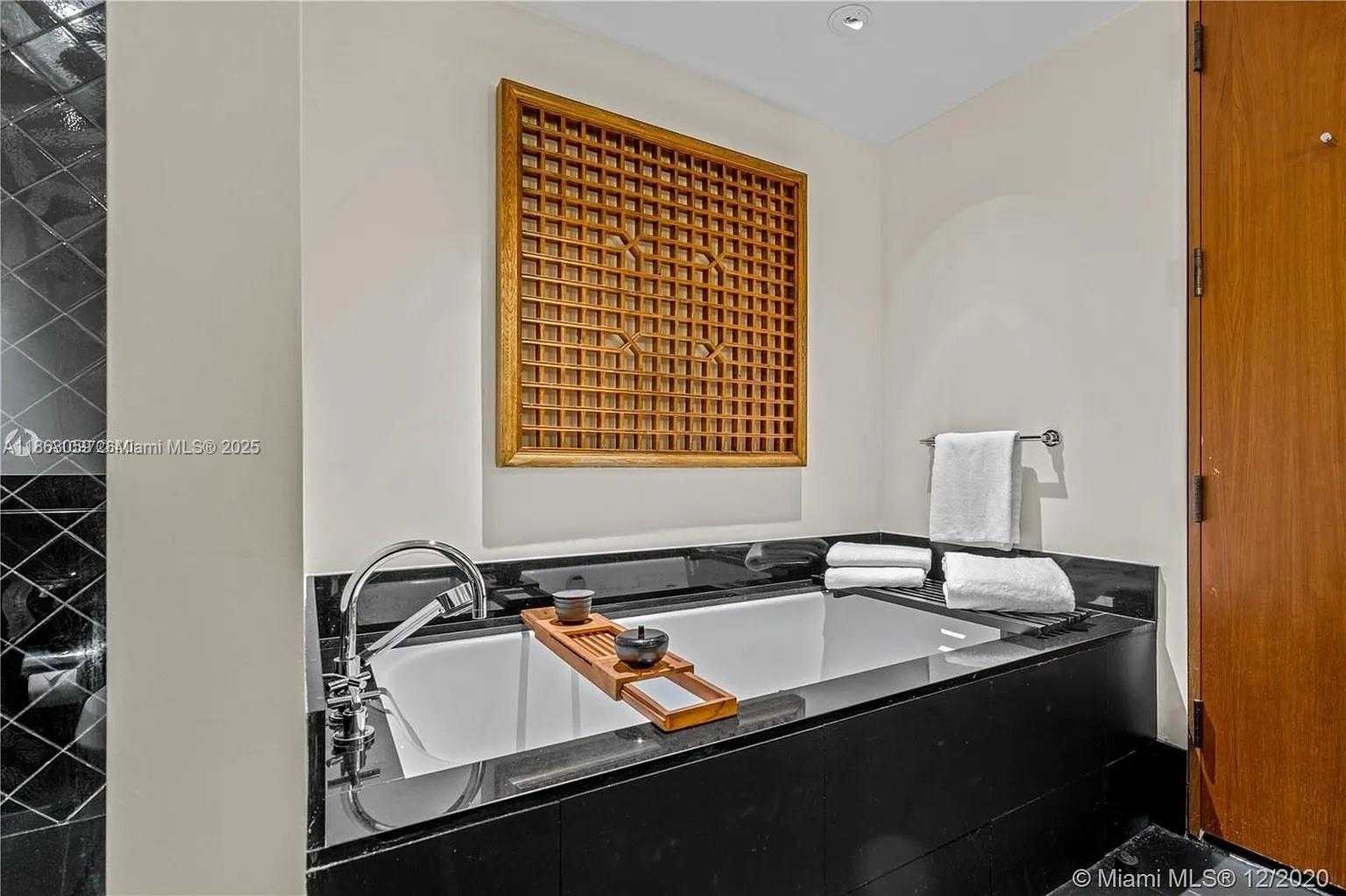 Small Image of 101 20TH ST #1705, Miami Beach Number 19