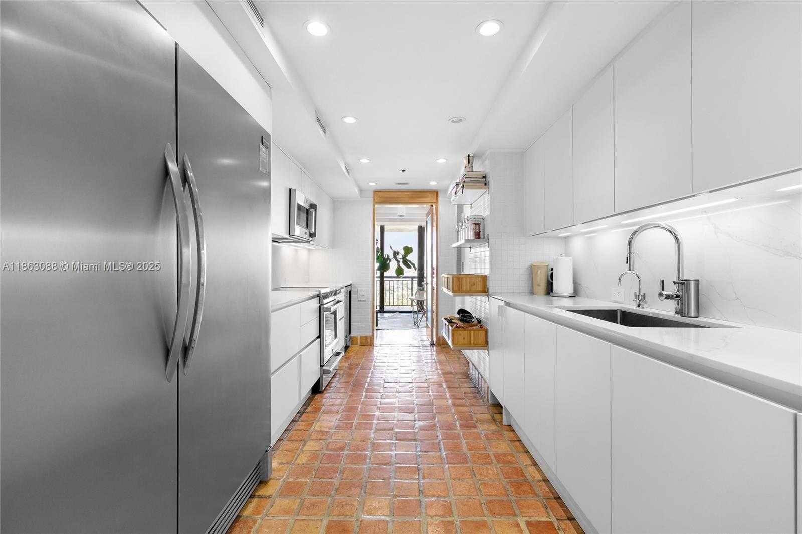 Small Image of 10175 COLLINS AVE #1707/1708, Bal Harbour Number 10