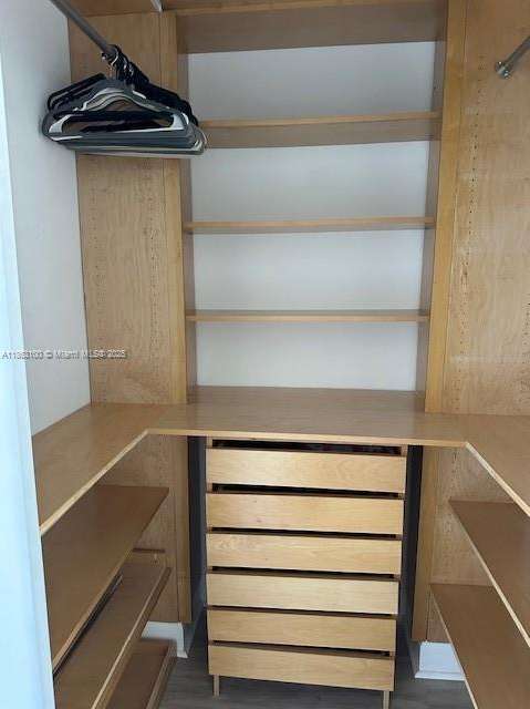 Small Image of 19500 TURNBERRY WAY #12E, Aventura Number 11