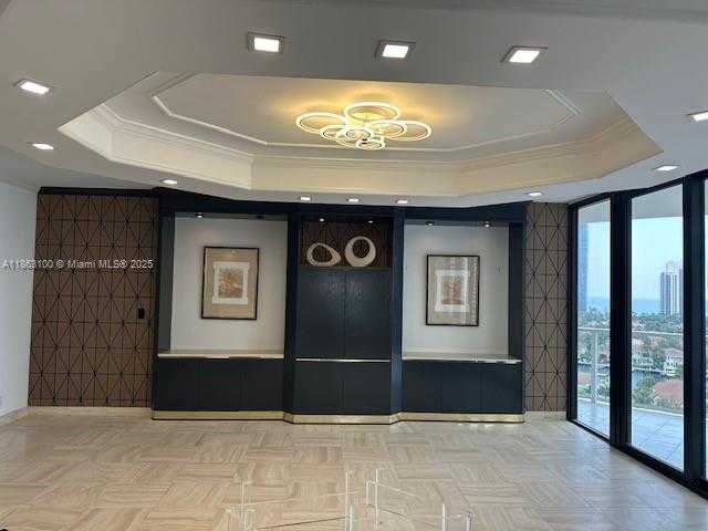 Small Image of 19500 TURNBERRY WAY #12E, Aventura Number 7