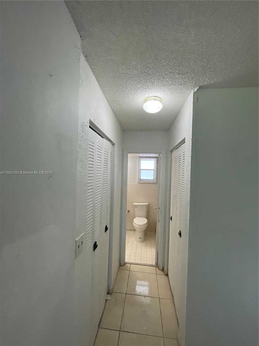 Small Image of 447 NORTH EAST 195TH ST #317, Miami Number 10