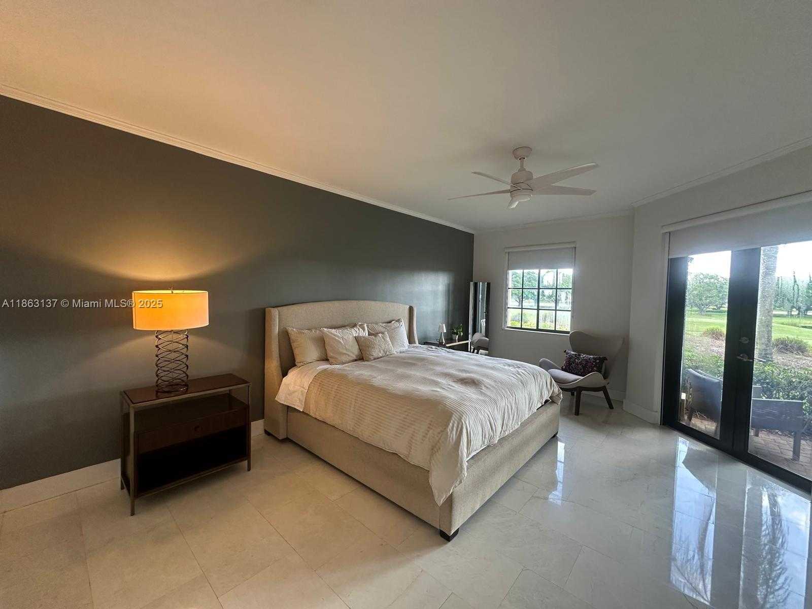 Small Image of 2729 KINSINGTON CIR #4-2, Weston Number 11