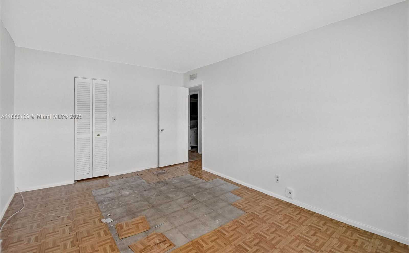 Small Image of 5300 WASHINGTON ST #N315, Hollywood Number 22