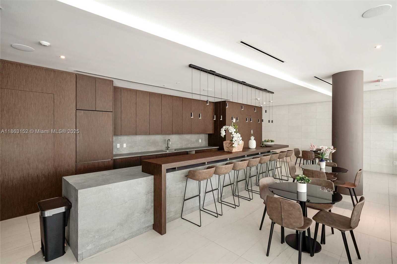 Small Image of 3900 BISCAYNE BLVD #S-922, Miami Number 20