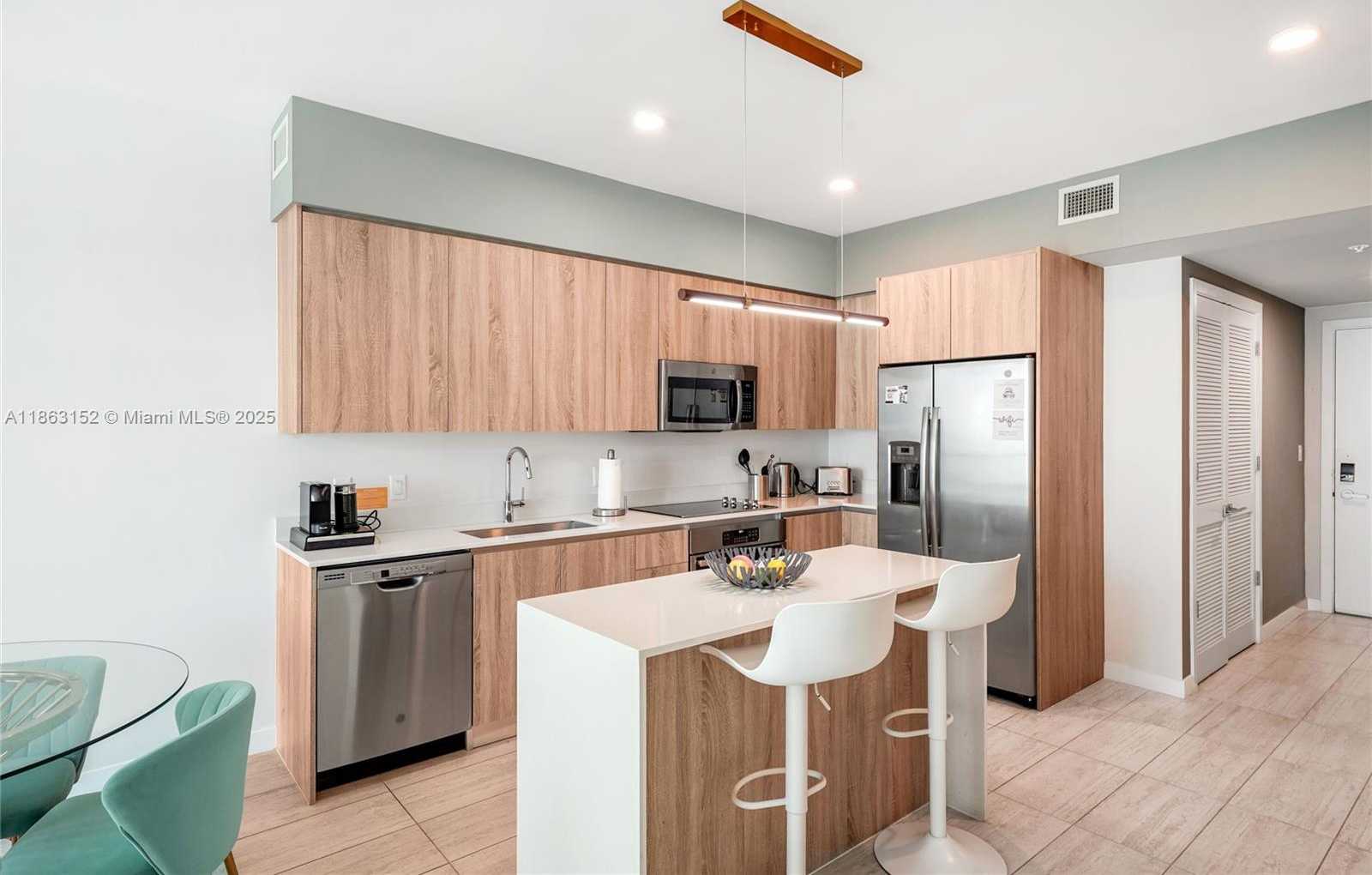 Small Image of 3900 BISCAYNE BLVD #S-922, Miami Number 30