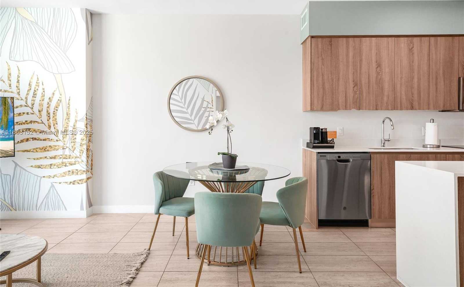 Small Image of 3900 BISCAYNE BLVD #S-922, Miami Number 31