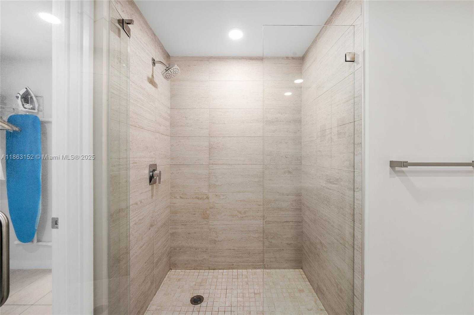 Small Image of 3900 BISCAYNE BLVD #S-922, Miami Number 36