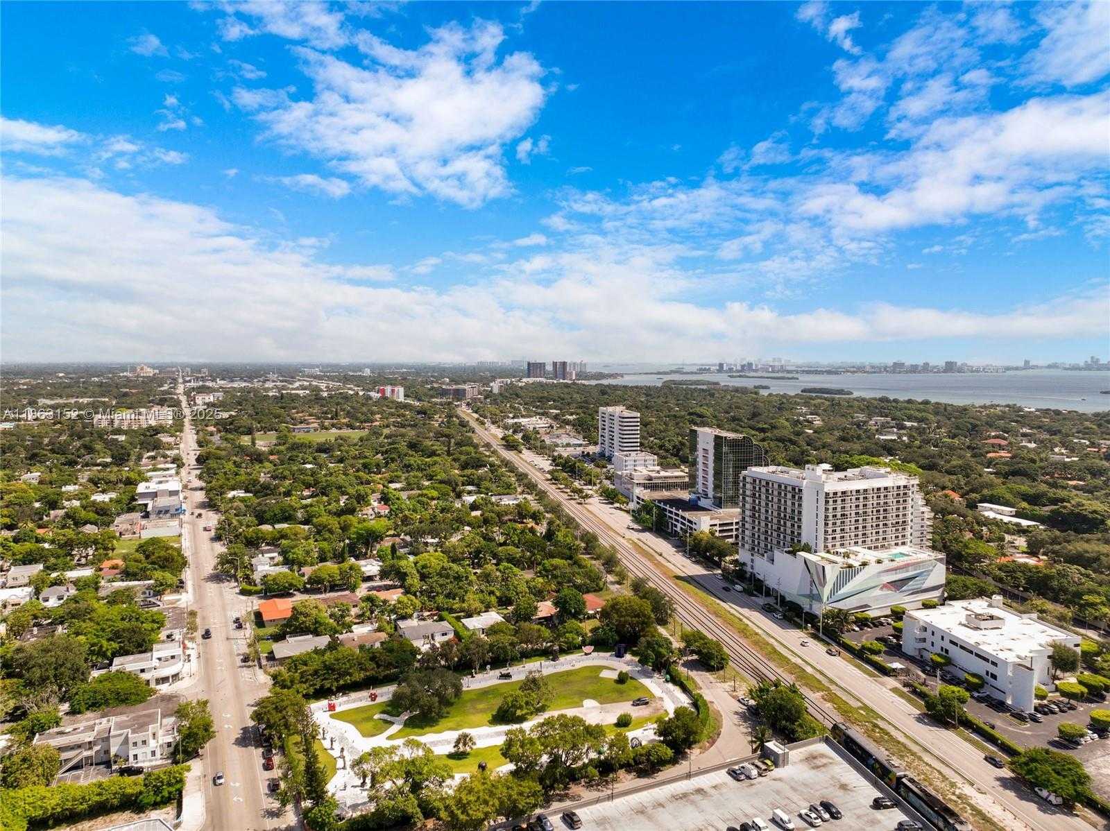 Small Image of 3900 BISCAYNE BLVD #S-922, Miami Number 56