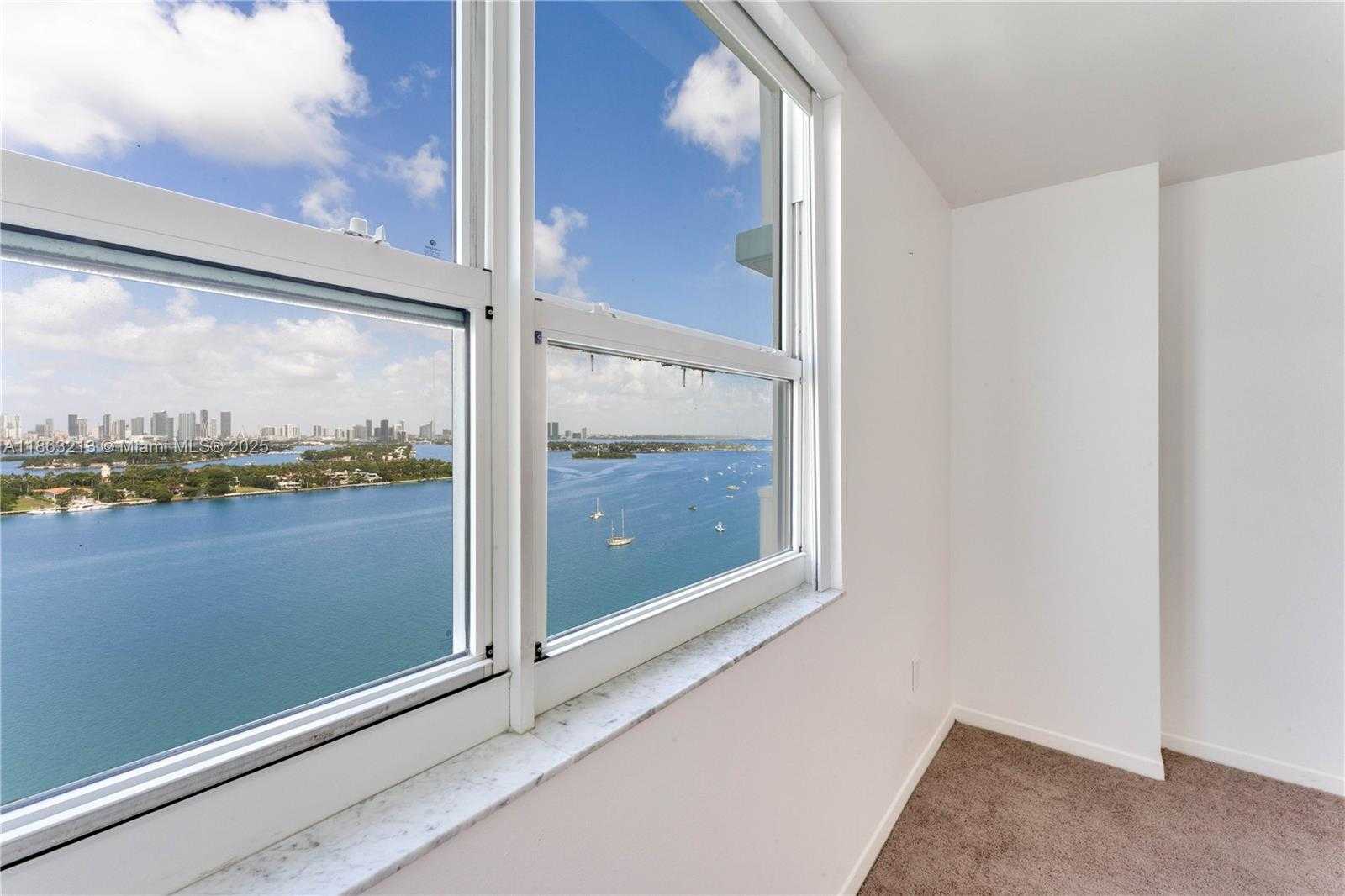 Small Image of 650 WEST AVE #2305, Miami Beach Number 13