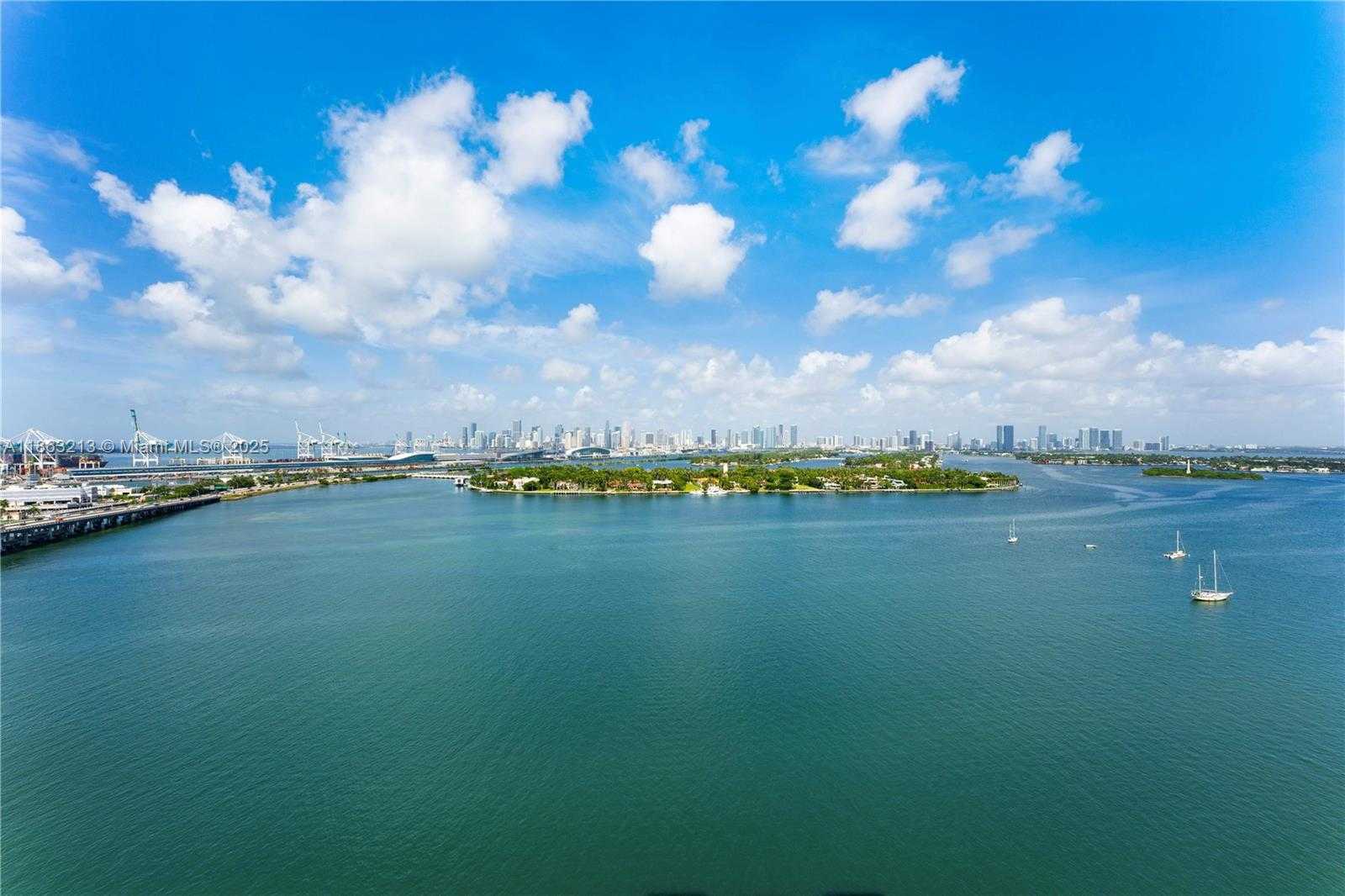 Small Image of 650 WEST AVE #2305, Miami Beach Number 17