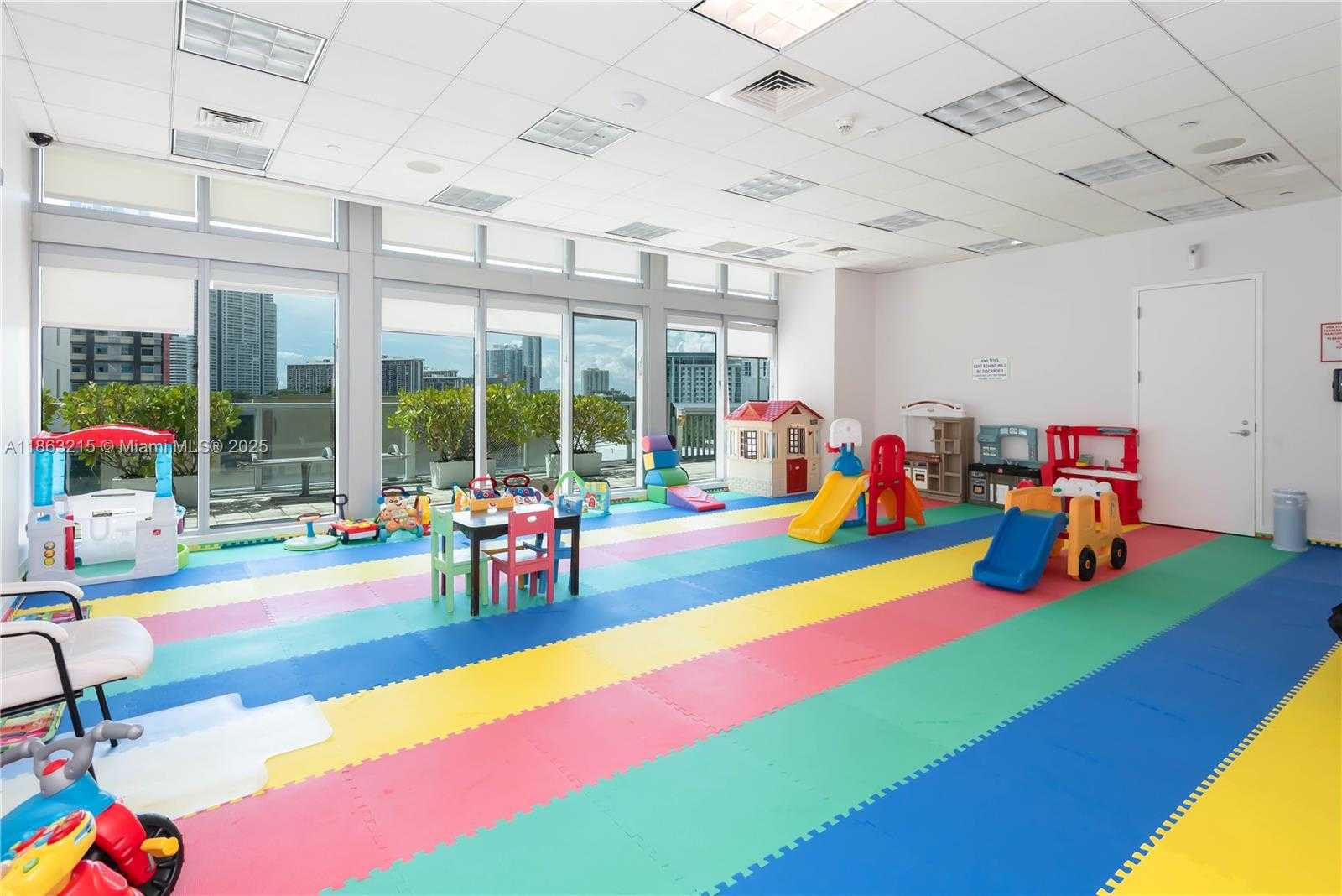 Small Image of 1111 SOUTH WEST 1ST AVE #3125-N, Miami Number 45