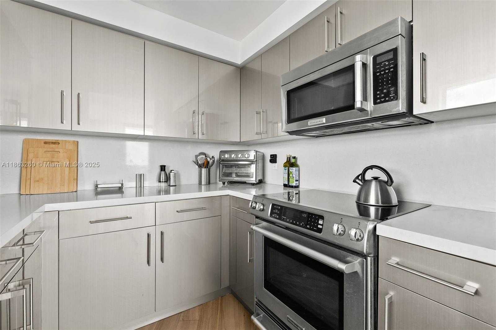Small Image of 2475 BRICKELL AVE #2002, Miami Number 19