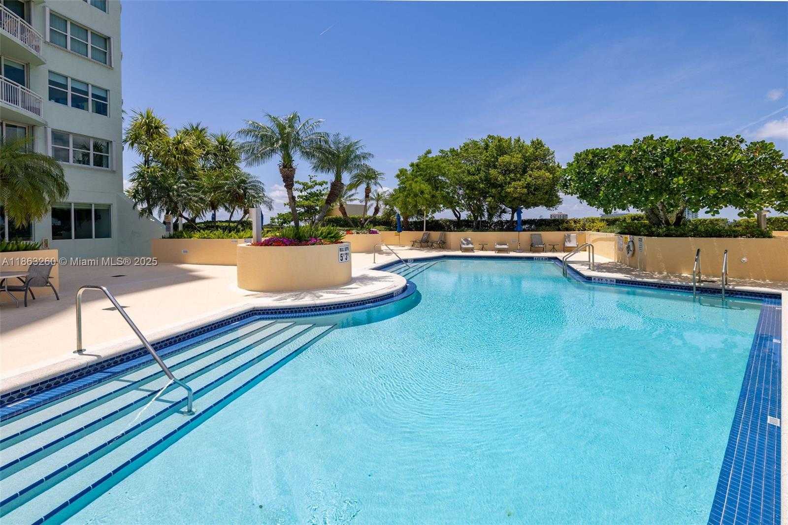 Small Image of 2475 BRICKELL AVE #2002, Miami Number 44