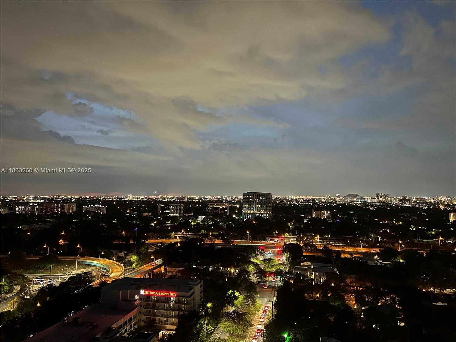 Small Image of 2475 BRICKELL AVE #2002, Miami Number 5