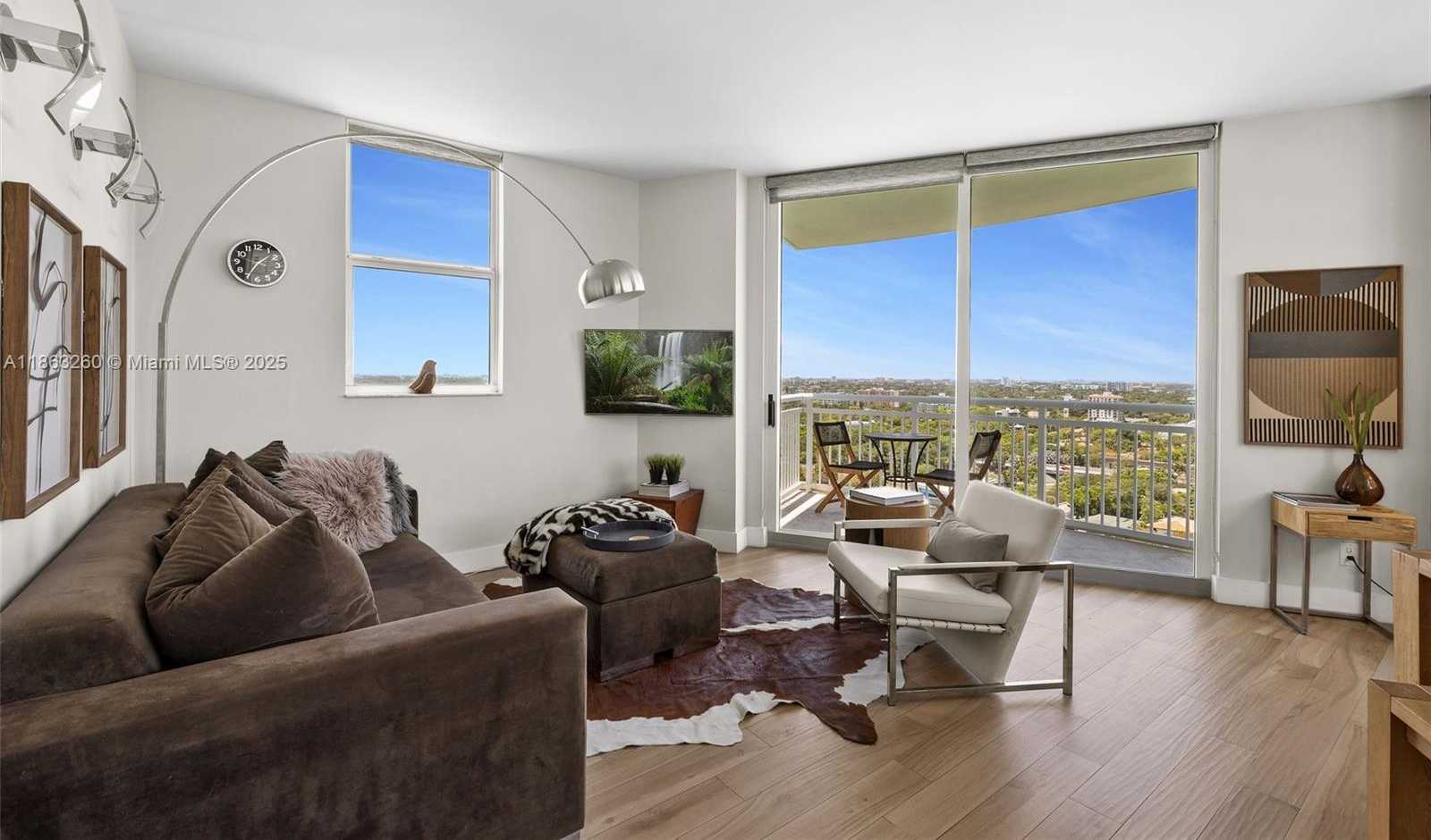 Small Image of 2475 BRICKELL AVE #2002, Miami Number 8