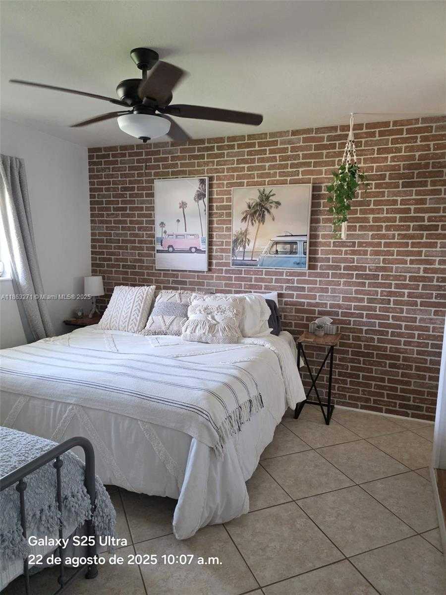 Small Image of 2241 MONROE ST #8, Hollywood Number 10