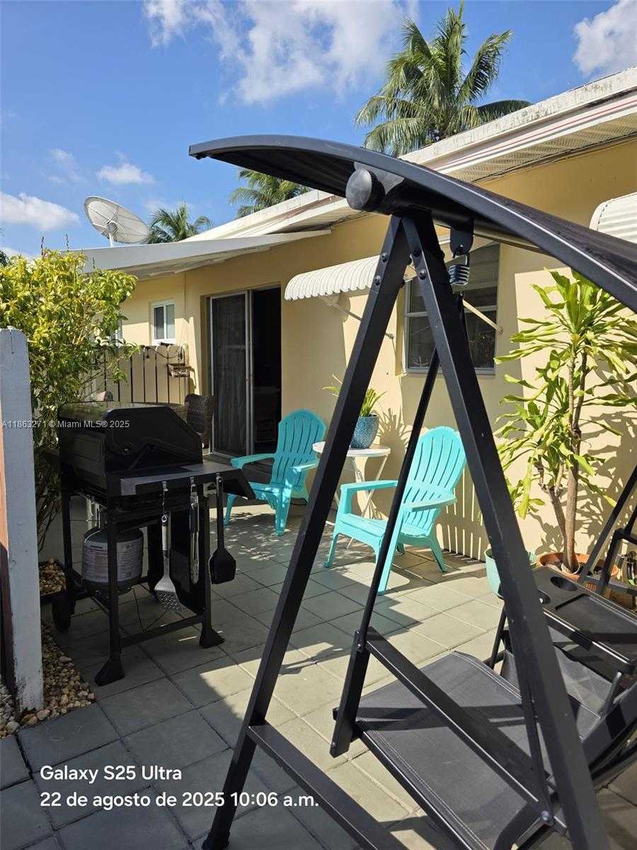 Small Image of 2241 MONROE ST #8, Hollywood Number 13