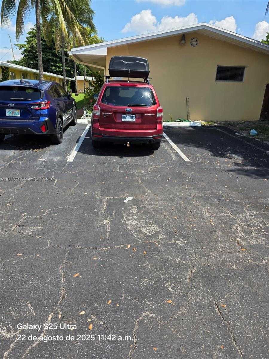 Small Image of 2241 MONROE ST #8, Hollywood Number 33