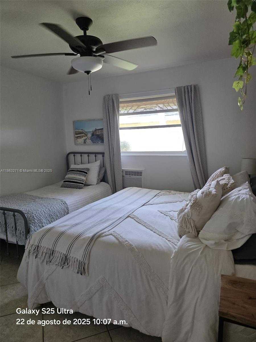 Small Image of 2241 MONROE ST #8, Hollywood Number 8