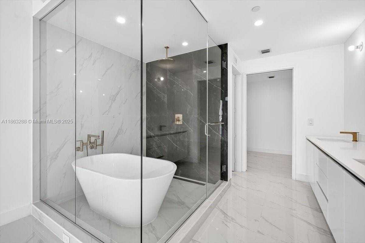 Small Image of 700 NORTH EAST 24 STREET #1407, Miami Number 13