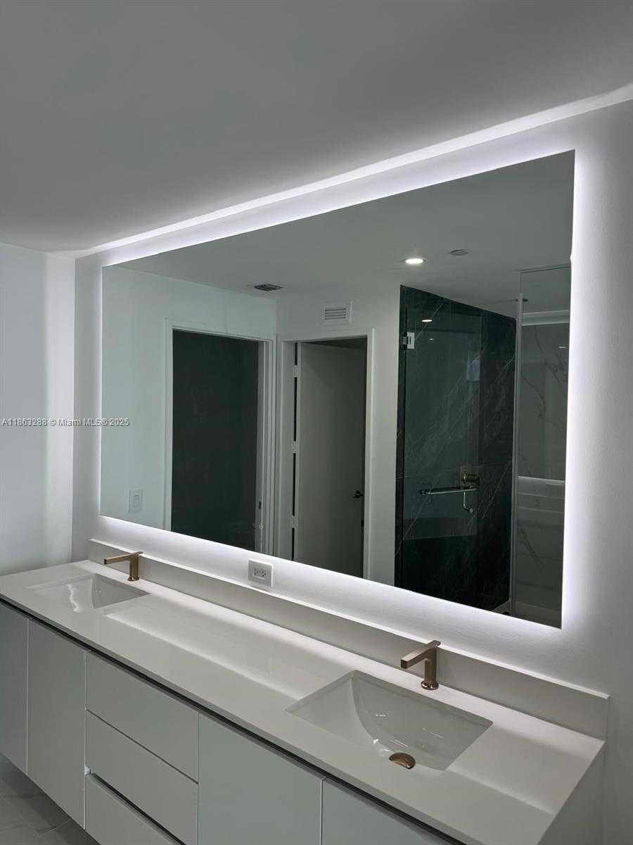 Small Image of 700 NORTH EAST 24 STREET #1407, Miami Number 15