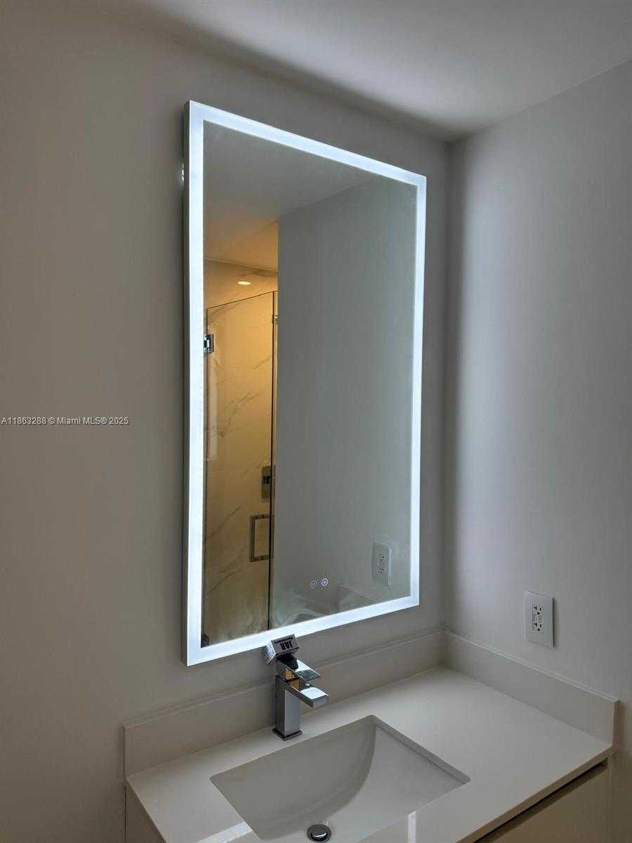 Small Image of 700 NORTH EAST 24 STREET #1407, Miami Number 21