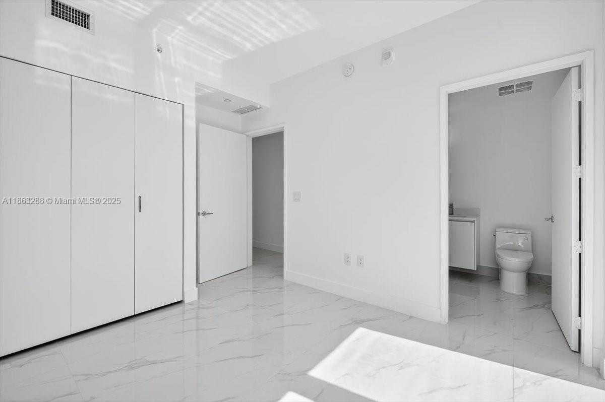 Small Image of 700 NORTH EAST 24 STREET #1407, Miami Number 26