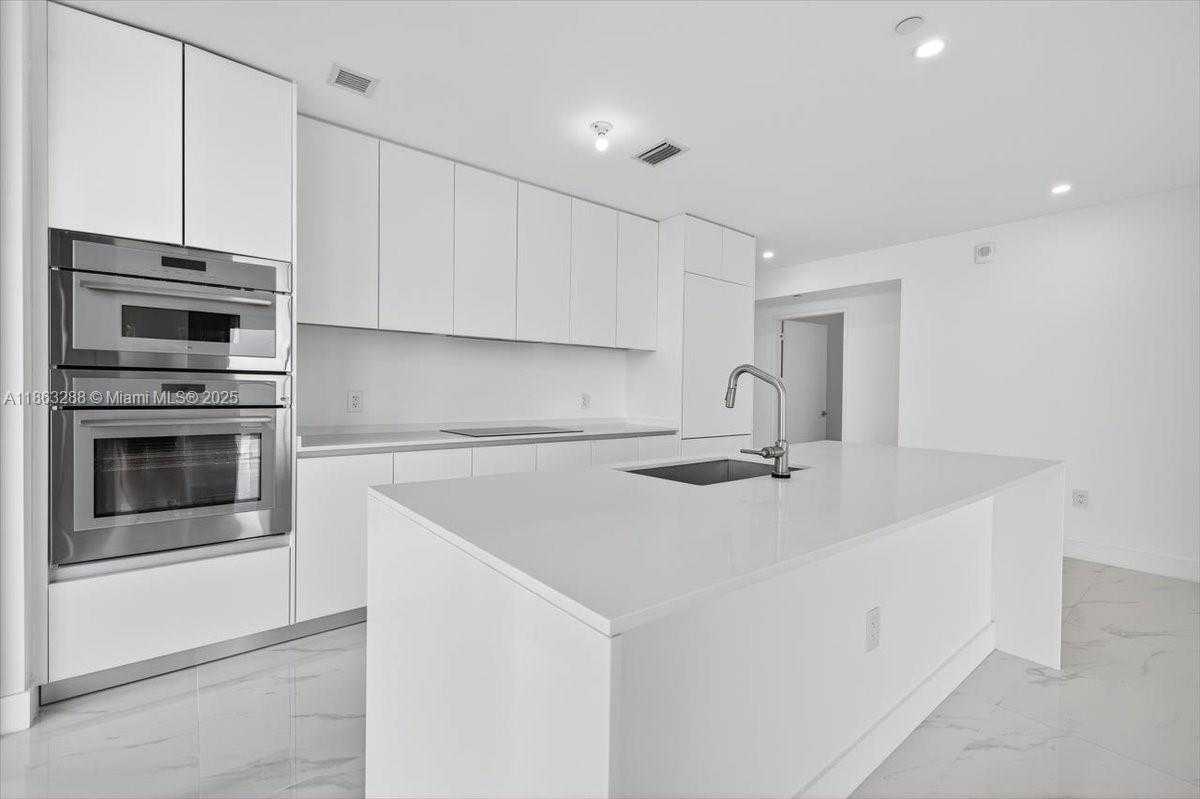 Small Image of 700 NORTH EAST 24 STREET #1407, Miami Number 8