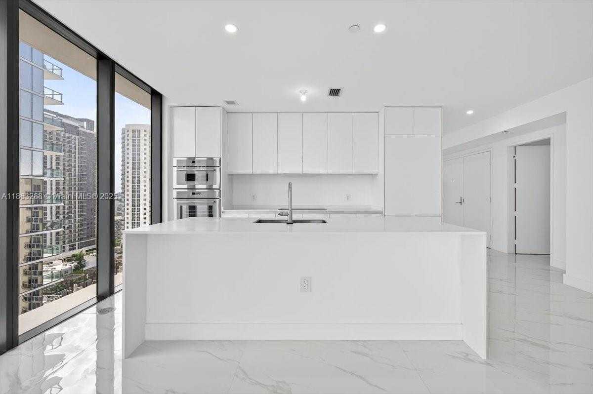 Small Image of 700 NORTH EAST 24 STREET #1407, Miami Number 9