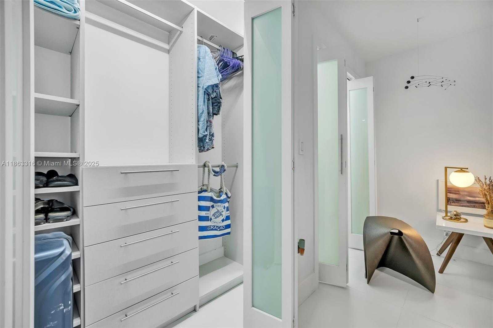 Small Image of 6801 INDIAN CREEK DR #304, Miami Beach Number 15