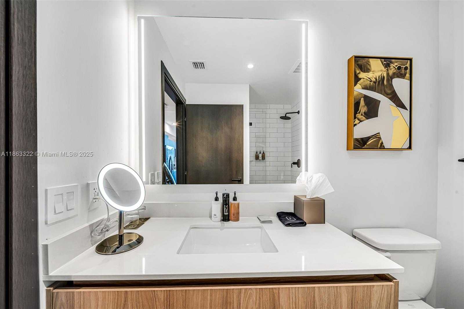 Small Image of 398 NORTH EAST 5TH ST #4416, Miami Number 24